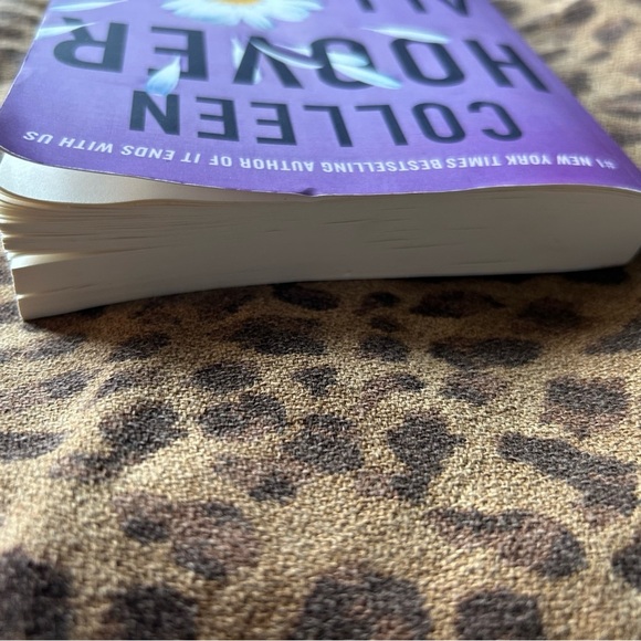 Colleen Hoover - All Your Perfects (2018) 📖 - Picture 4 of 5